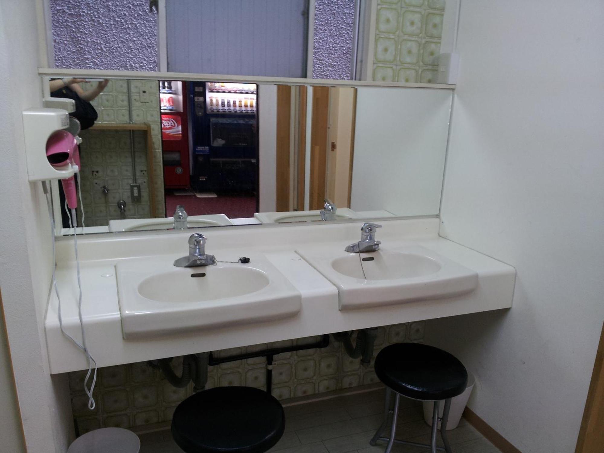 Business Hotel Taiyo Osaka Eksteriør billede
